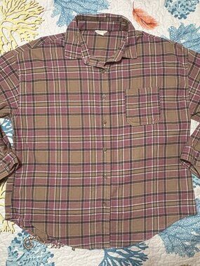 Women's Large Classic Aéropostale Plaid Flannel Button-Down Shirt